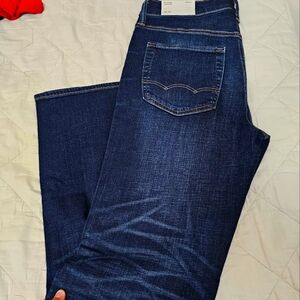 Brand New American Eagle Air Flex Relaxed Straight Jeans